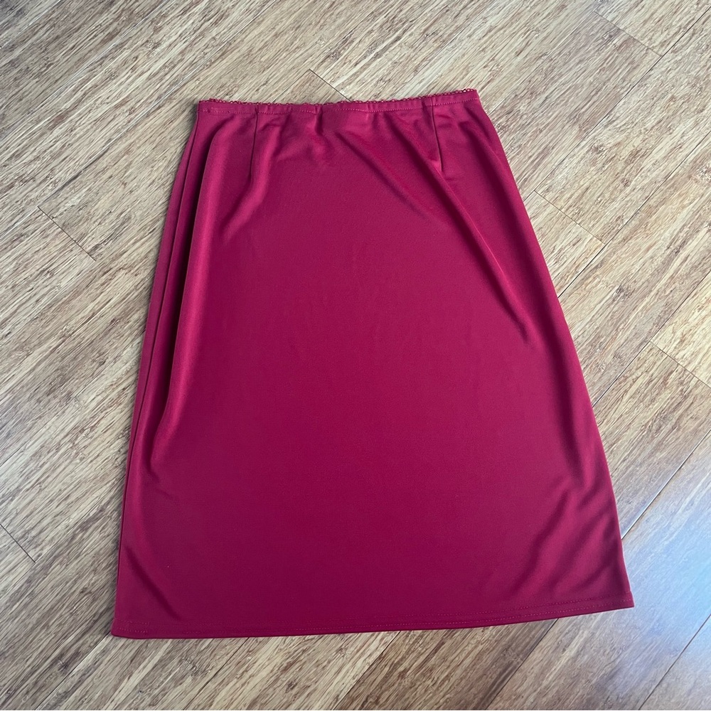 New York & Company Vintage Red Skirt Knee-Length